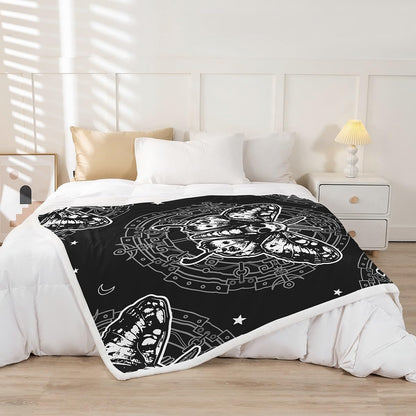 Wicked Blankets – Dark & Cozy